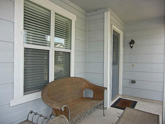 Welcome To Legends Run,  A Front Porch Friendly Neighborhood