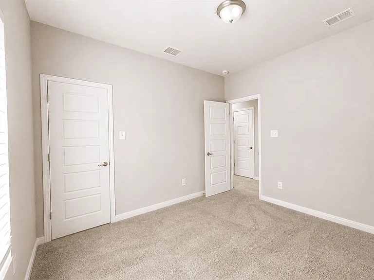 7149 Magnolia Crk #201 — Photo 18