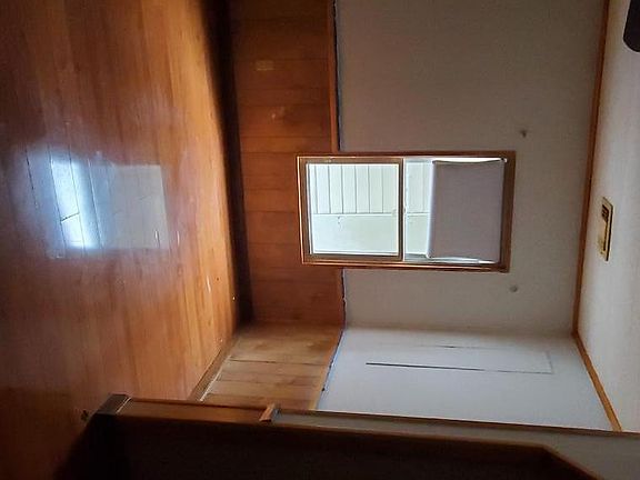 5th image of 7617 Plumwood Dr