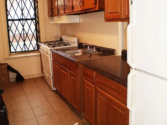 Rented by All Boro Cash Realty LLC | media 23