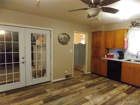 4th image of 2023 N 14th St