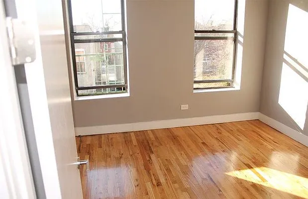 Rented by Premier Metro Realty Corp | media 2