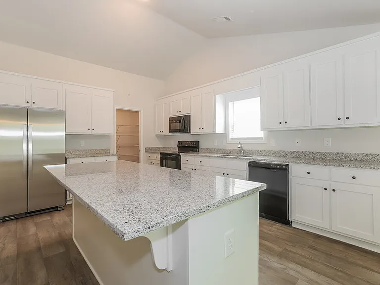 128 Heartland Cir — Photo 6