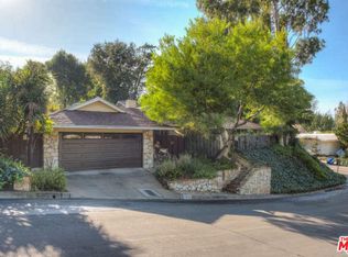 11556 Dona Cecilia Dr, Studio City, CA 91604