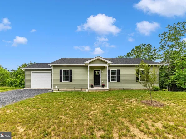 3510 Middleway Pike, Bunker Hill, WV 25413