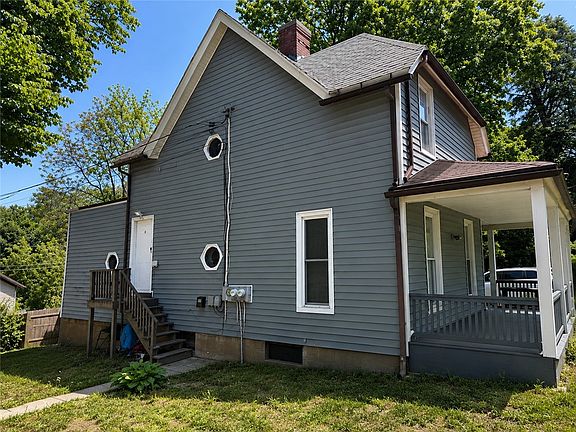 2nd image of 3764 Lake Ave