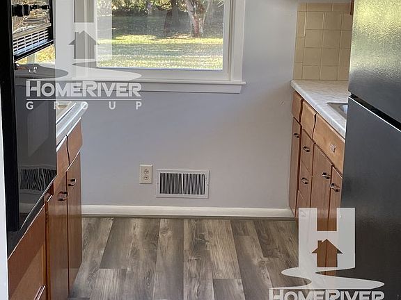 4th image of 3412 S Oxford Ave #0
