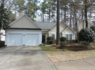 6012 Pecan Cove Ln, Charlotte, NC 28269