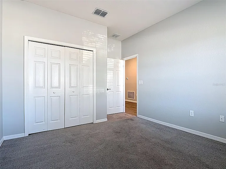 840 Sydney St — Photo 22