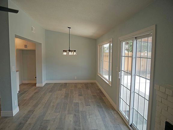 5th image of 74 Oakhurst Ct