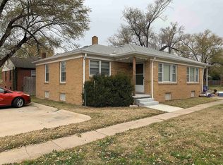 6124 E Harry St, Wichita, KS 67218