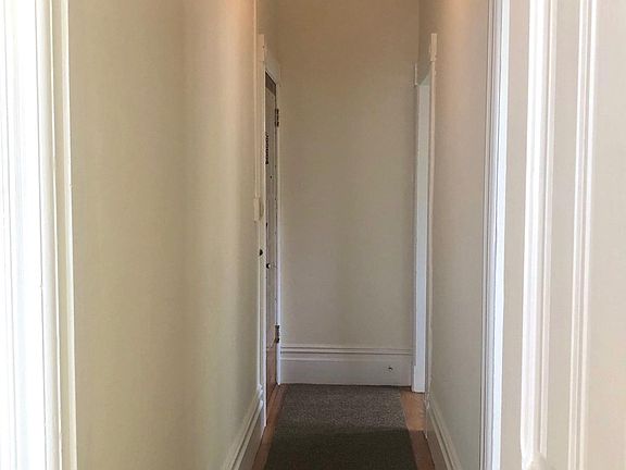 4th image of 1002 Noe St #A