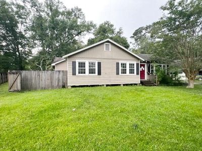 1403 N Columbia St, Covington, LA, 70433
