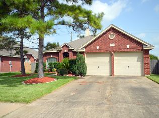 8635 Camber Brook Dr, Houston, TX 77089