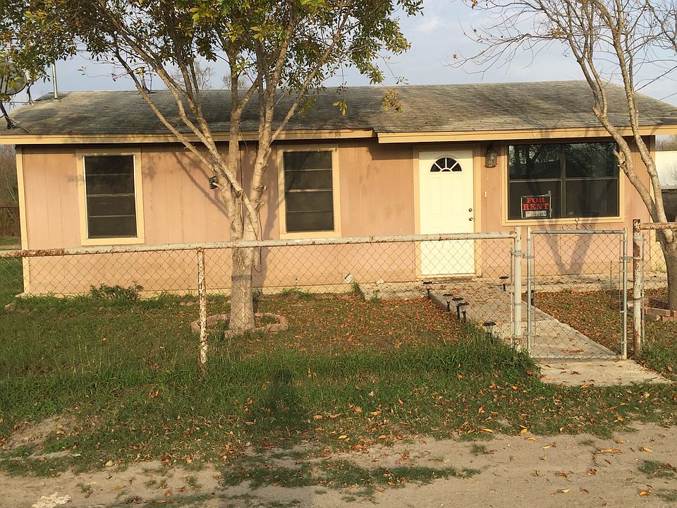 1st image of 109 Retama Dr