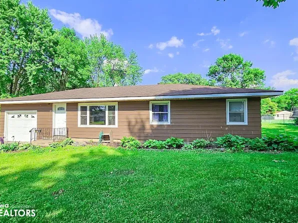 801 S Lake St, Lake Mills, IA 50450