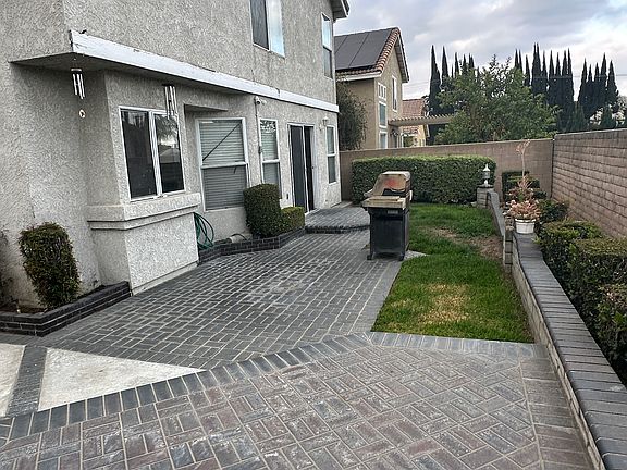 2nd image of 4473 Merle St