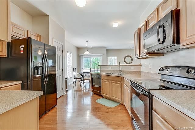 1st image of 2532 Bethesda Oaks Dr #115