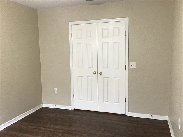 30719 Tremont Dr — Photo 17