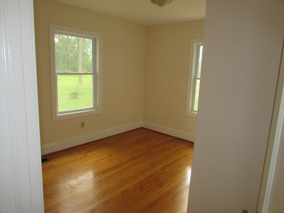 1st image of 6028 Bill Tuck Hwy