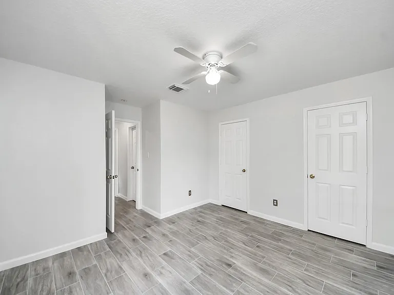 22722 Birch Point Dr — Photo 34