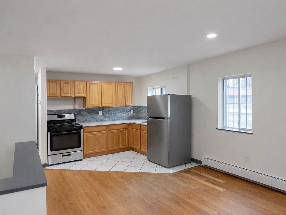 1st image of 1350 Herkimer St #1