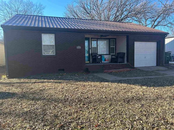 1517 N 3rd St, Arkansas City, KS 67005