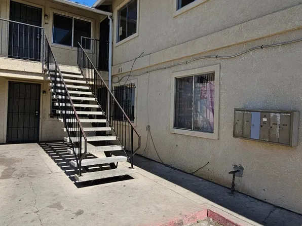2630 W Andrews Ave APT 201, Fresno, CA 93705
