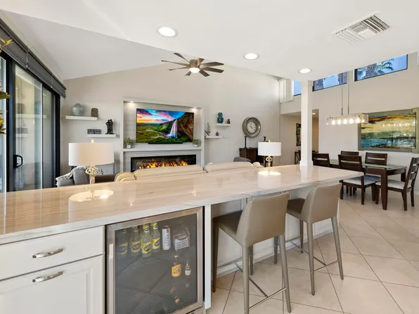 220 Madrid Ave, Palm Desert, CA 92260