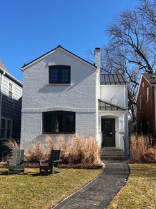 2337 Ridgeway Ave, Evanston, IL, 60201