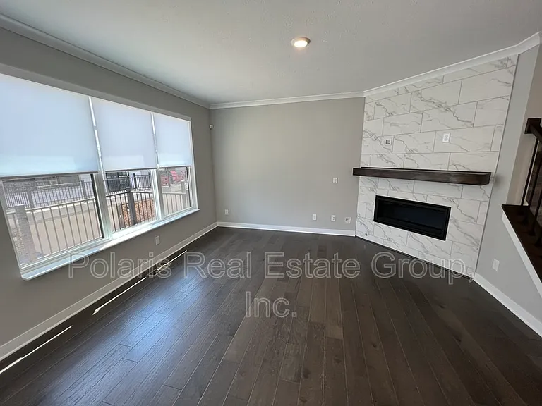 11585 Fulham St — Photo 10