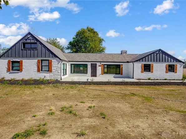 2756 N Lutheran Church Rd, Dayton, OH 45426