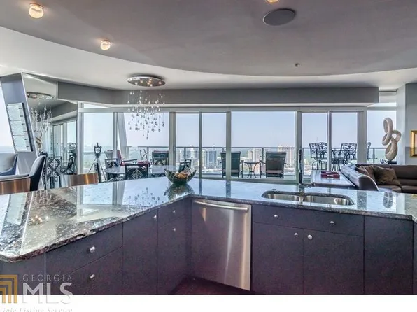 3325 Piedmont Rd, Atlanta, GA 30305