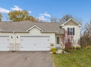 995 Fox Ave, Montrose, MN 55363