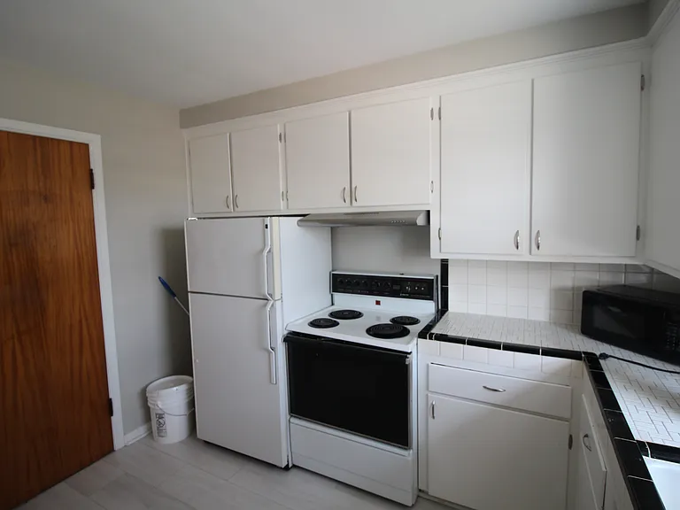 10425 S Morrow Cir #2 — Photo 14
