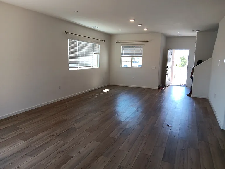 4173 Cypress Grove Dr — Photo 3