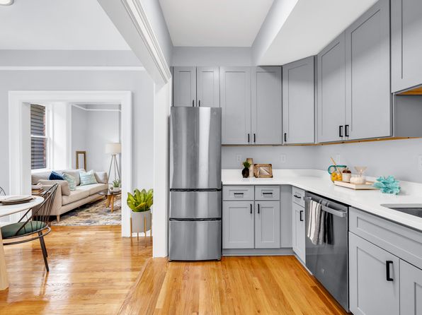 422 S 3rd St #628B6A60A