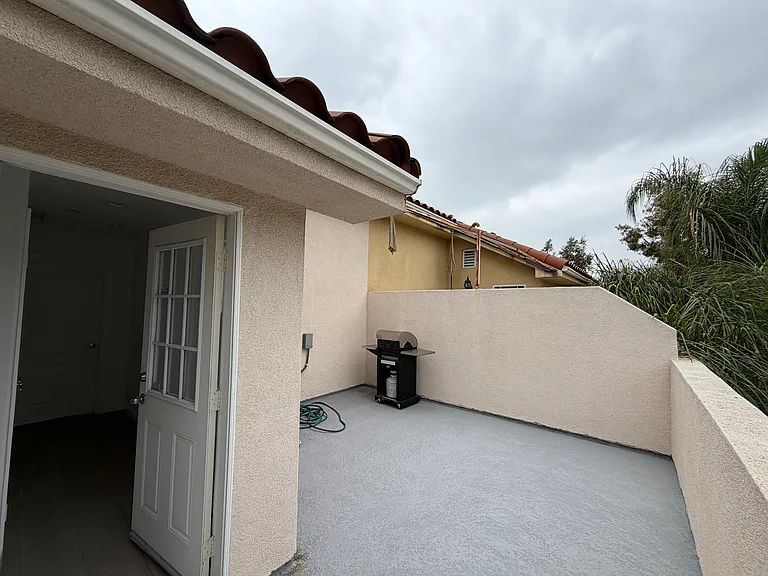 574 E Palm Ave #105 — Photo 56