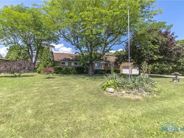 12910 Sylvania Ave, Berkey, OH 43504