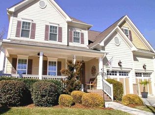 2619 Royal Forrest Dr, Raleigh, NC 27614