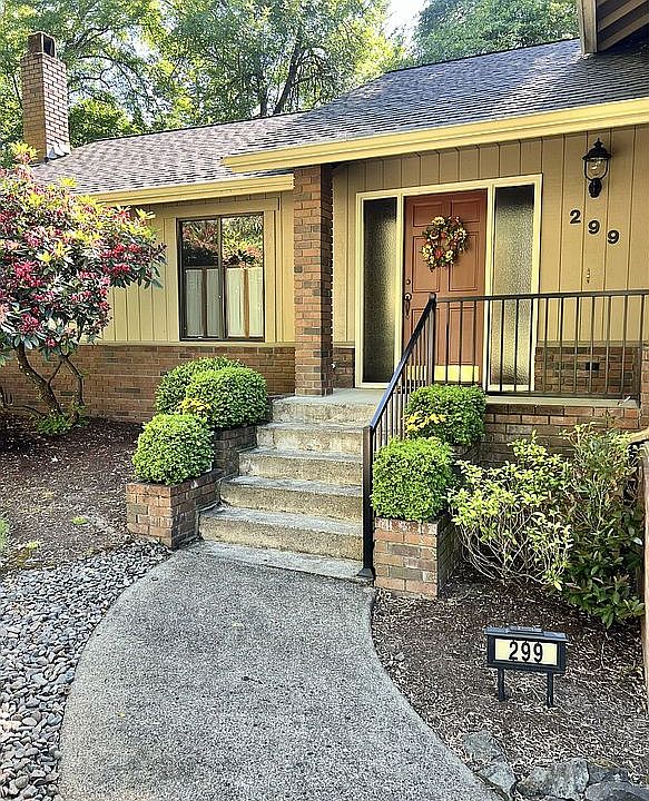1st image of 299 Wild Fern Dr