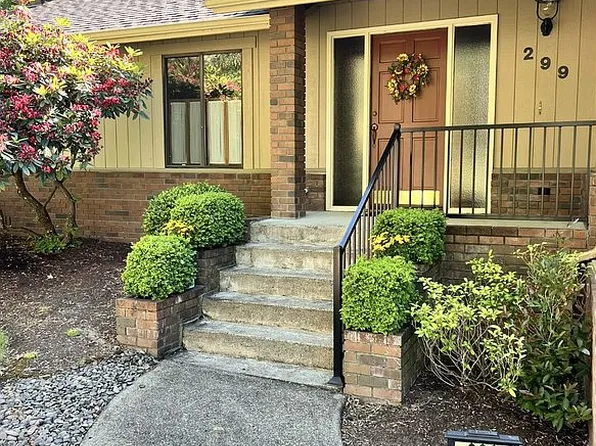 299 Wild Fern Dr, Winchester, OR 97495