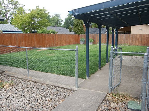 Fenced yard & Patio Cover