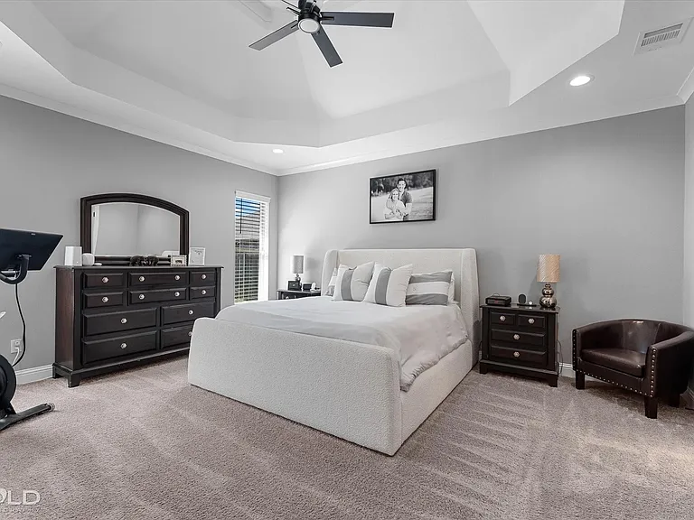 231 Conti Way — Photo 16