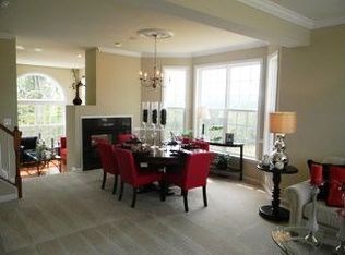 2386 Battery Hill Cir, Woodbridge, VA 22191