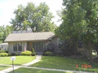 1139 W Cedar Ter, Olathe, KS 66061