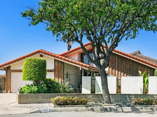 17245 San Ricardo Cir, Fountain Valley, CA 92708