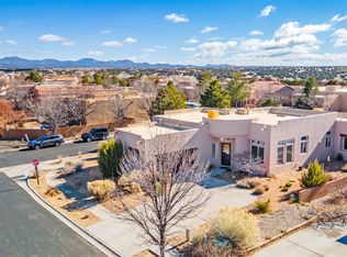 2 Westwind Rd, Santa Fe, NM 87508