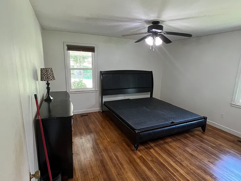 1069 Asbury Park Rd — Photo 10