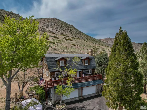 202 Western Dr, Coleville, CA 96107